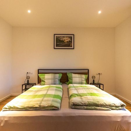 Suedschleife Appartements - Wlan - Direkt Am Ring Reimerath Bagian luar foto
